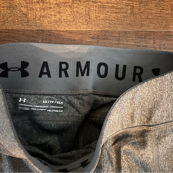 Under Armour Women cropped compression leggings XS extra small - Picture 4 of 6